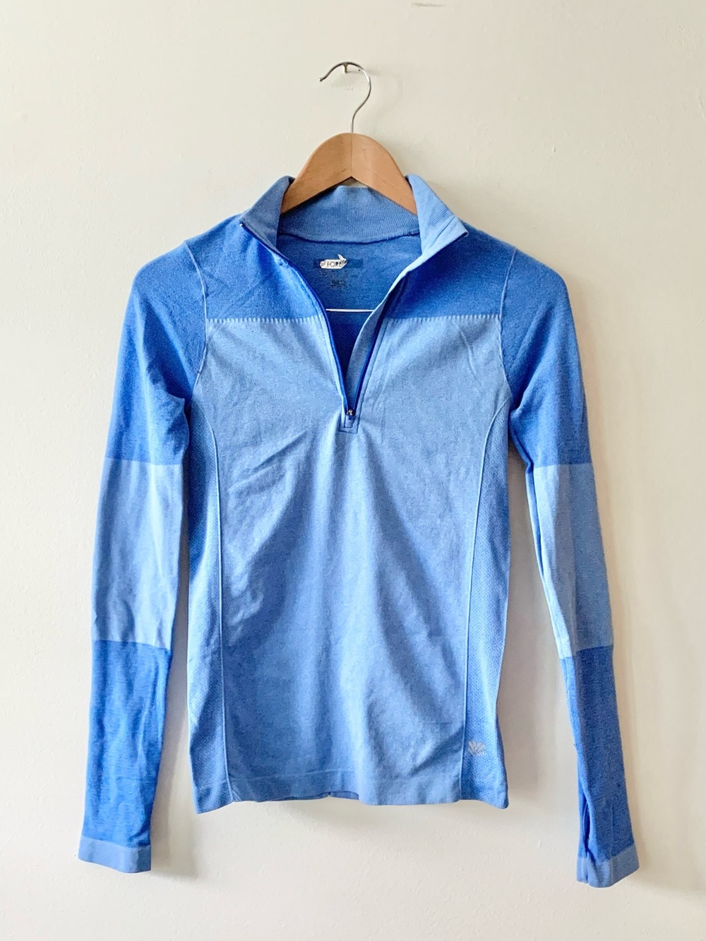 NEW Forever 21 Blue Quarter-Zip Athletic Top